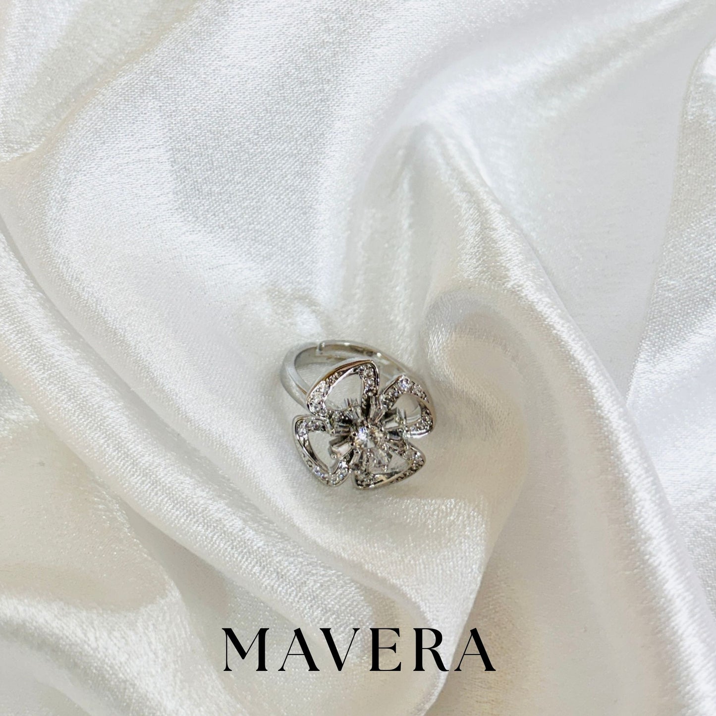 FLOWER ROYAL RING