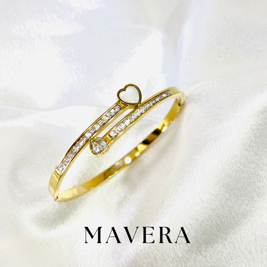 HEART SHAPE BRACELETS
