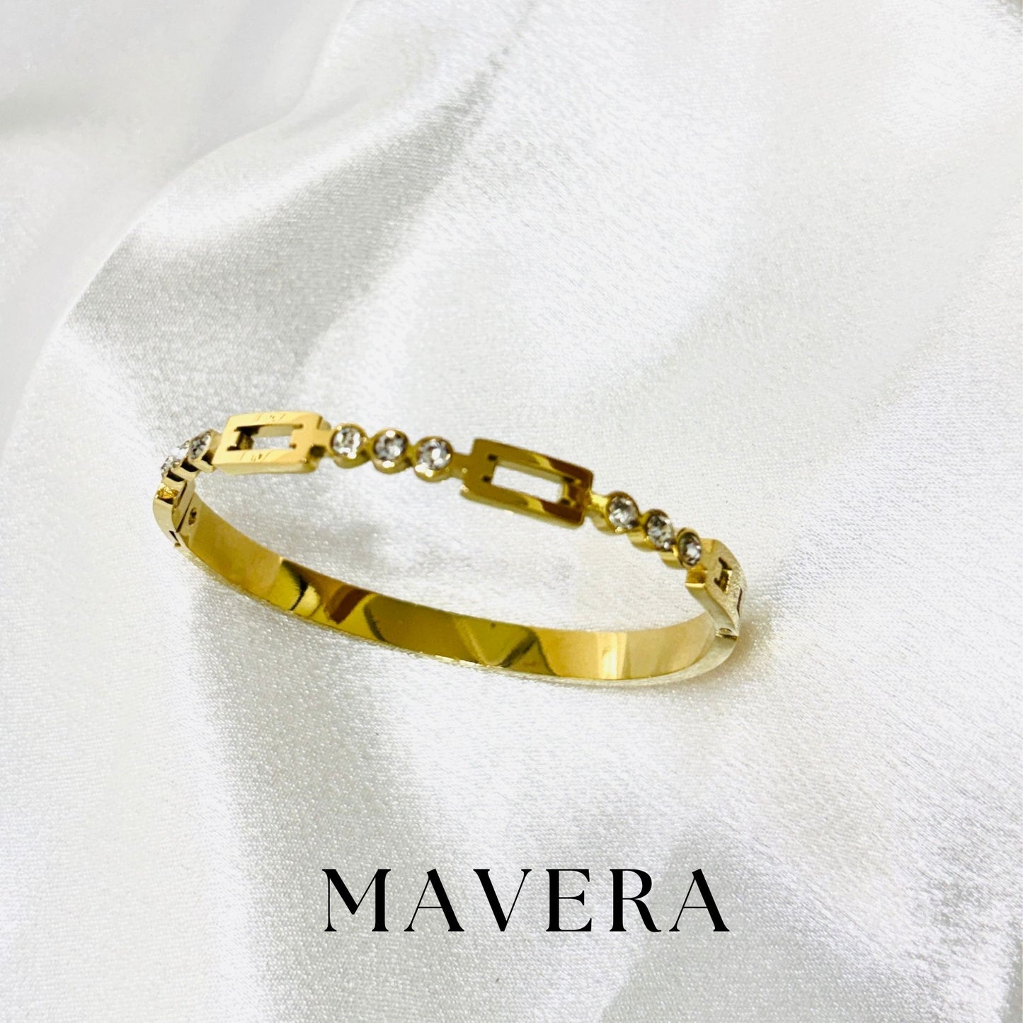 MINIMAL MUSE BRACELET