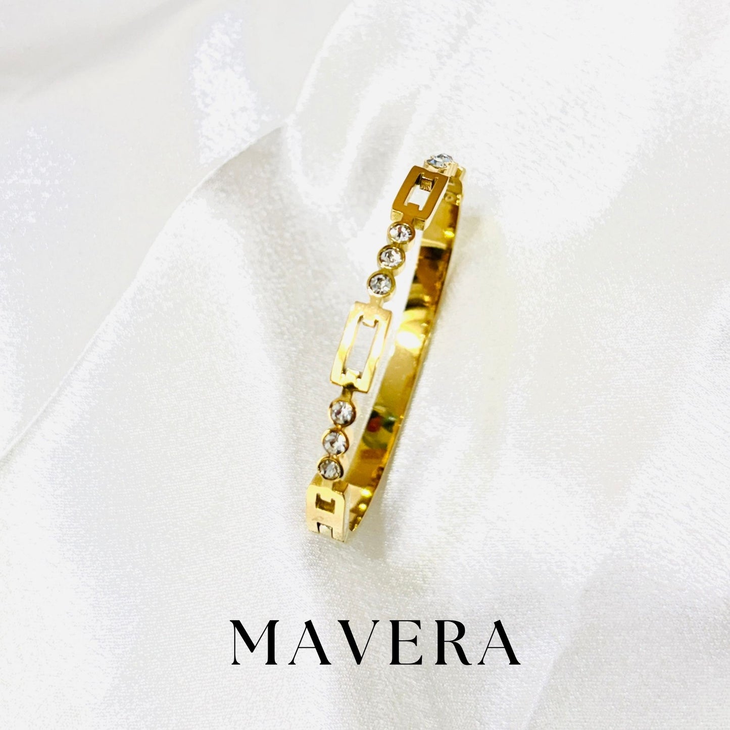 MINIMAL MUSE BRACELET
