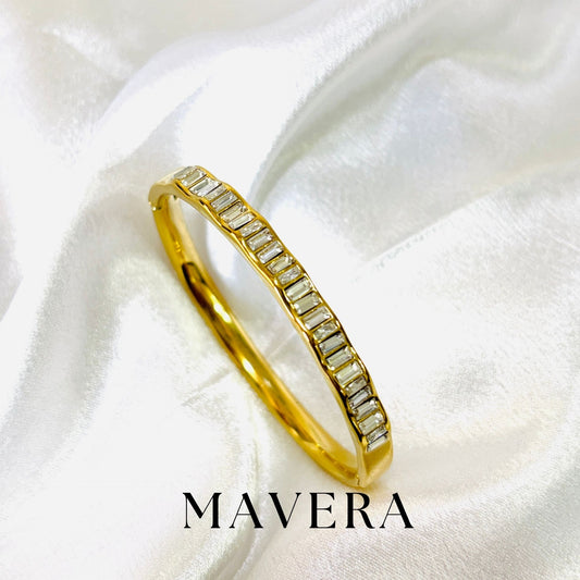EIRA BRACELETS