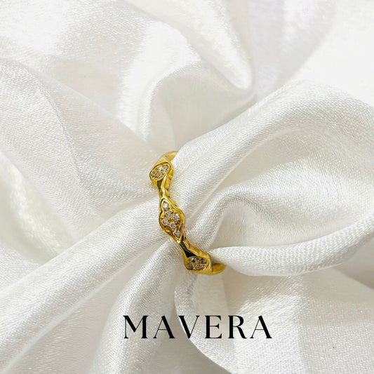 PETAL POP RING