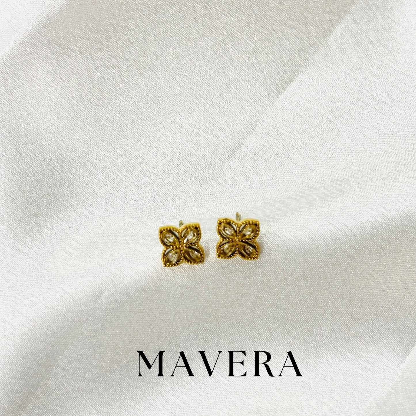 LUXEV LINE EARRINGS